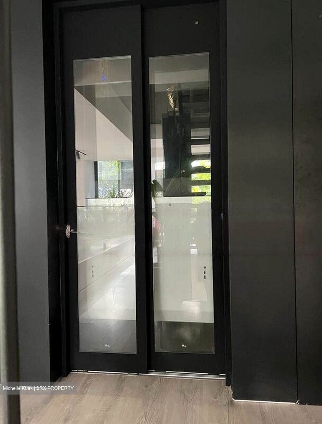 Upper Paya Lebar Road (D19), Terrace #455995731
